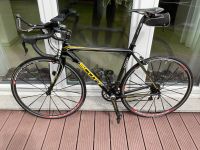 Scott Addict R1 voll carbon inklusive Pedale Carbon 6.5 kg Bayern - Cadolzburg Vorschau