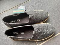 TOMS Schuhe Damen Größe 40 NEU Saarland - Merzig Vorschau