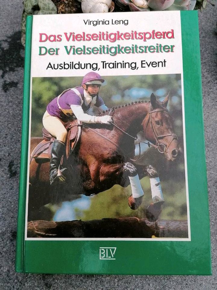 Pferdebuch Gelassenheit im Pferdesport Grundausbildung zur Turnie in Bokel bei Rendsburg