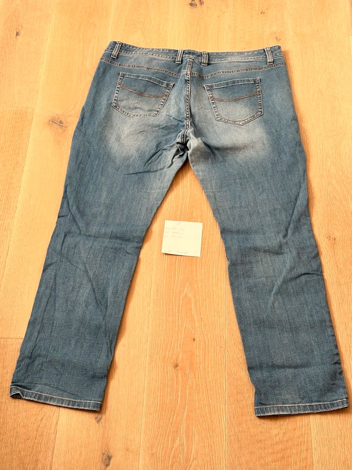 (7) Triangle Damen Jeans Hose blau Gr.52 in Sickte