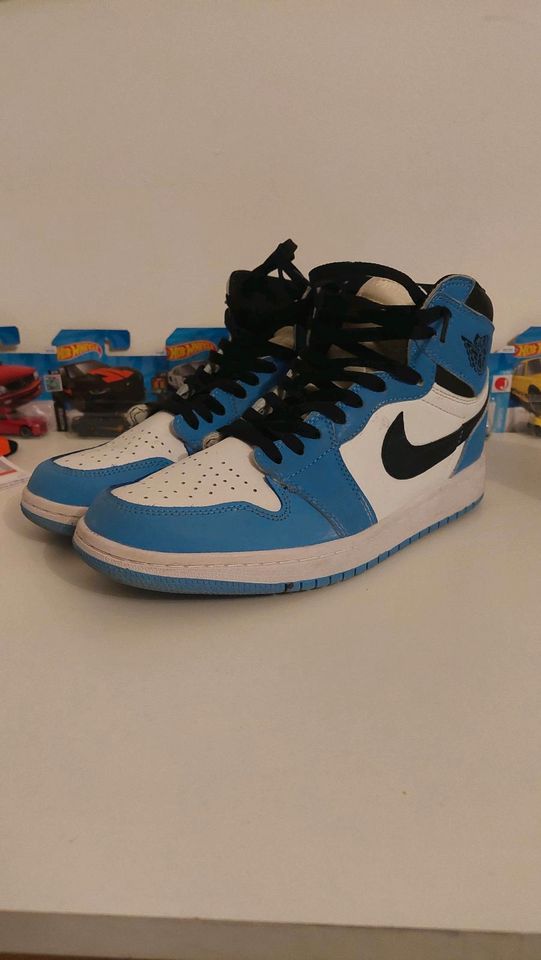 Nike Air jordan 1 high University Blue Gr.42 in Karlstadt