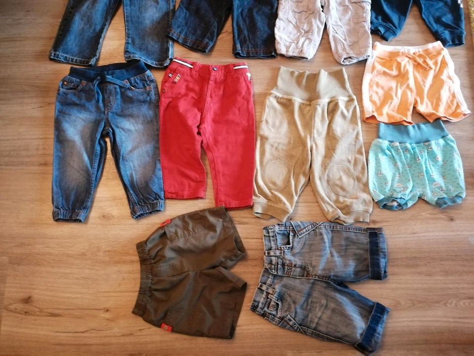 Gr. 74 80 je 1€ baby Kleidung Hose Langarmshirt Shorts Strumpf in Hamburg