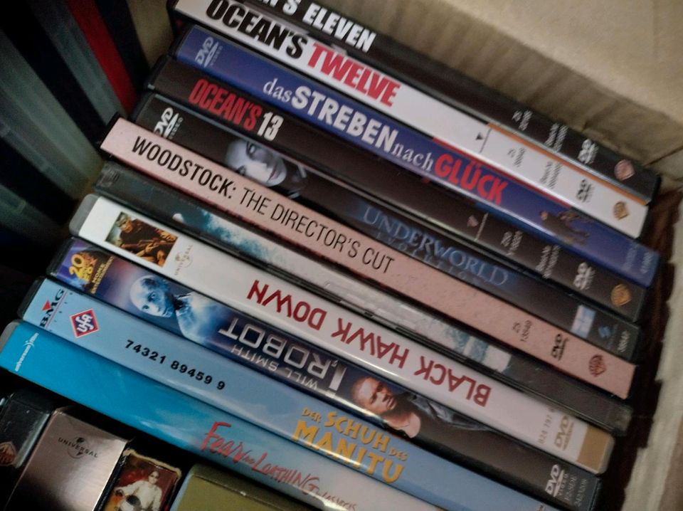 Mehr als 50 DVDs in Kaarst