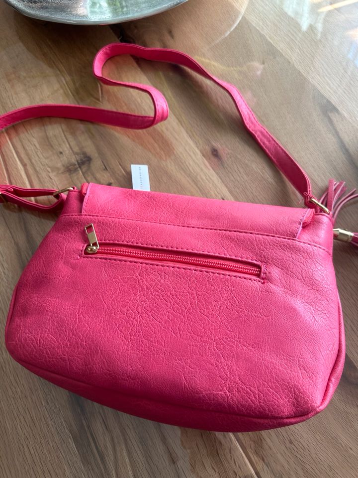 Damen Tasche neu in Nürnberg (Mittelfr)