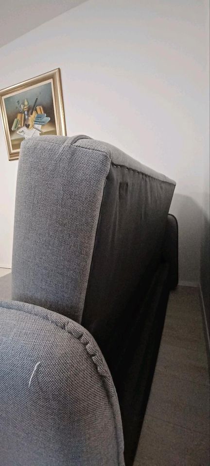 Zweier Sofa ausziehbar zum Schlafen geeignet neuwertige in Stuttgart
