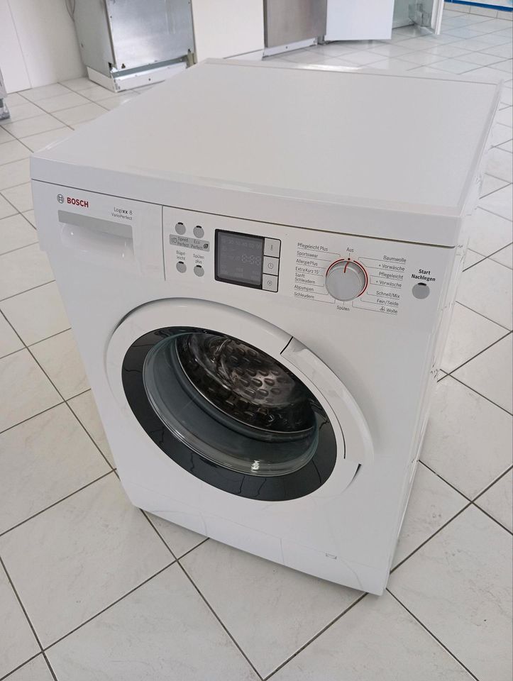 8kg Bosch Waschmaschine / Frontlader / EEK A+++ mit Garantie in Chemnitz