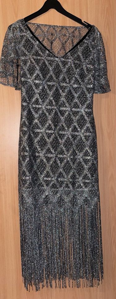 Abendkleid / extravagant / Frank Lyman / Silber / Gr. 36 in Hannover