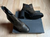 Tommy Hilfiger Stiefeletten Größe 40 / NEU Hessen - Biedenkopf Vorschau