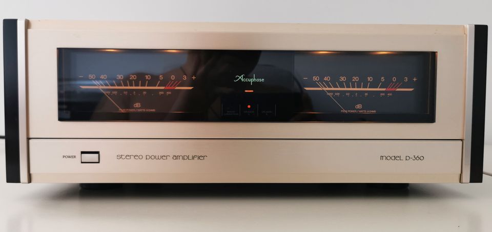 ACCUPHASE E-306V Vollverstärker. Phono-Modul AD-10! Original FB. in Dresden