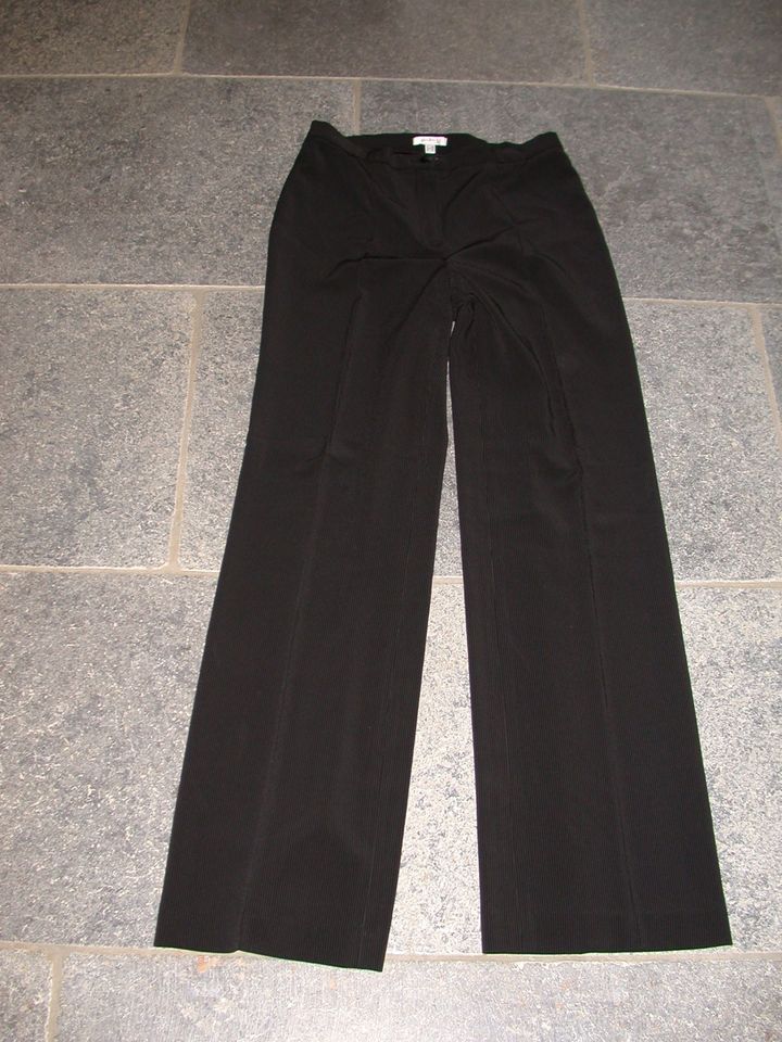 Un1 Deux2 trois3 Kostüm Blazer Hose 34 36 38 40 S M schwarz Paris in Bad Neustadt a.d. Saale