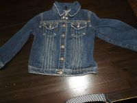 Jeans Jacke Jeansjacke GAP Mädchen blau denim 110 Hessen - Florstadt Vorschau