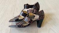 Tolle Sandalen Pumps Schuhe 38,5 von Peter Kaiser neu ungetragen Hessen - Lampertheim Vorschau
