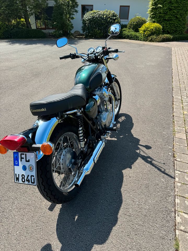 Kawasaki W 800 Topzustand, Tüv neu, Chromausführung. in Bad Oeynhausen