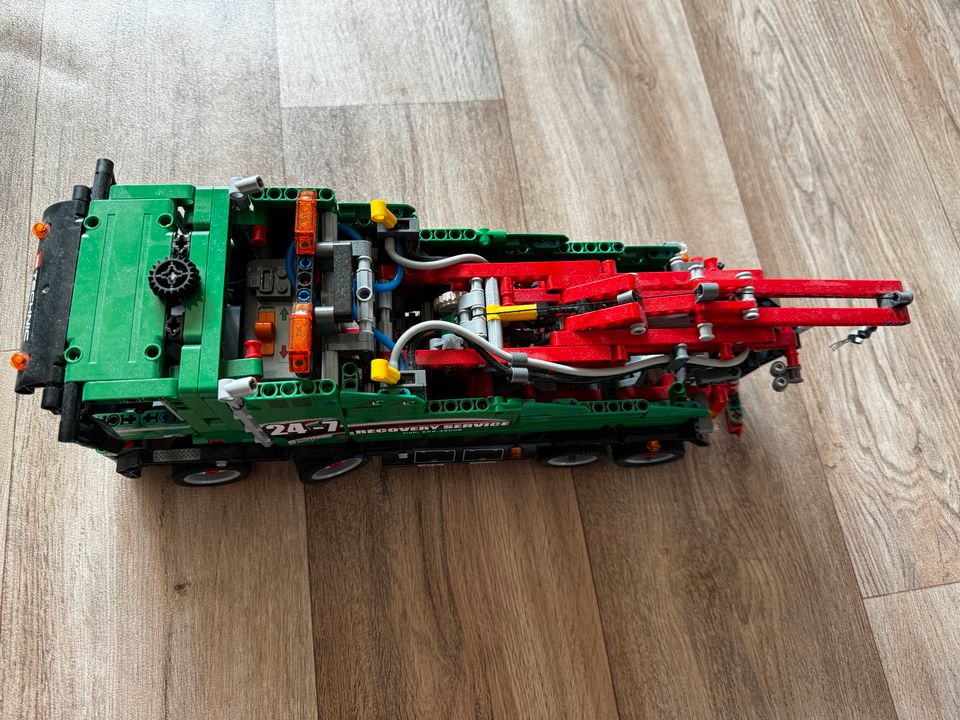 LEGO Technic Abschlepptruck 42008 in Heilbad Heiligenstadt