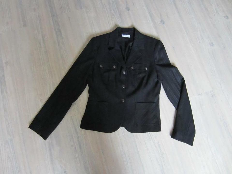 Damen Kostüm Jacke/Rock schwarz gestreift Gr. 38/34 Comma in Hohenroth bei Bad Neustadt a d Saale