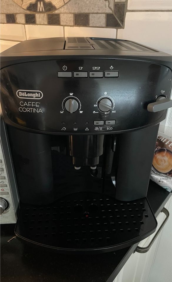 Kaffeevollautomat DeLonghi Caffe Cortina ESAM 2900 in Nordrhein-Westfalen -  Krefeld | Kaffeemaschine & Espressomaschine gebraucht kaufen | eBay  Kleinanzeigen ist jetzt Kleinanzeigen