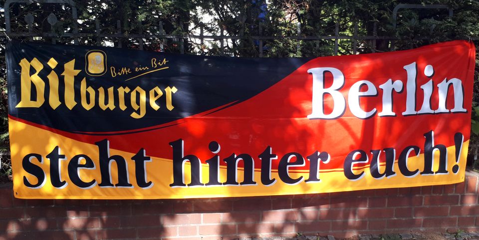 BITBURGER / BERLIN Bier Brauerei Fahne Flagge Banner Wandbehang in Berlin