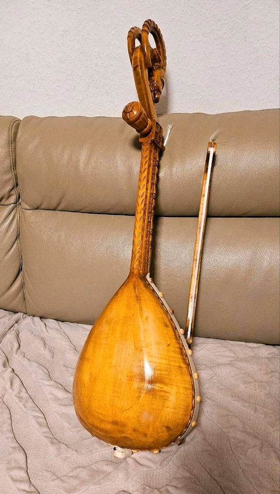 Gusle Guslar Holz Instrument Serbien Montenegro Srbija Crna Gora in Stuttgart