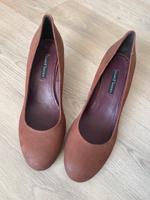 Görtz Pumps Leder braun Cognac 40 Keilabsatz Business Marburg - Wehrda Vorschau