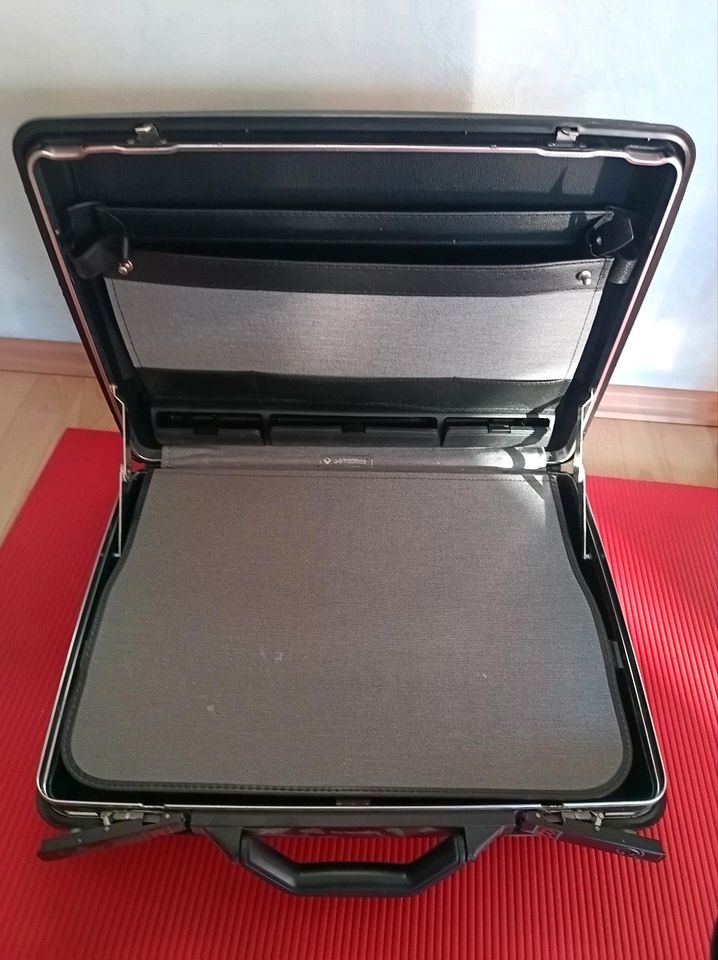 Samsonite Aktenkoffer in Wolfhagen 