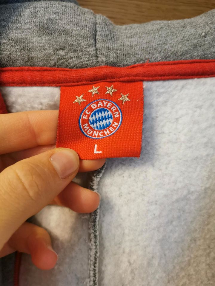 FCB Jumpsuit, Overall, Einteiler, FC Bayern in Zeilarn