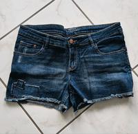 Damen Jeans Shorts esmara Gr. 44 Modern Straight Fit Dunkelblau Baden-Württemberg - Konstanz Vorschau
