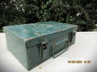 Kleine alte Metall Kiste / Koffer mit Dichtung Sachsen-Anhalt - Salzwedel Vorschau