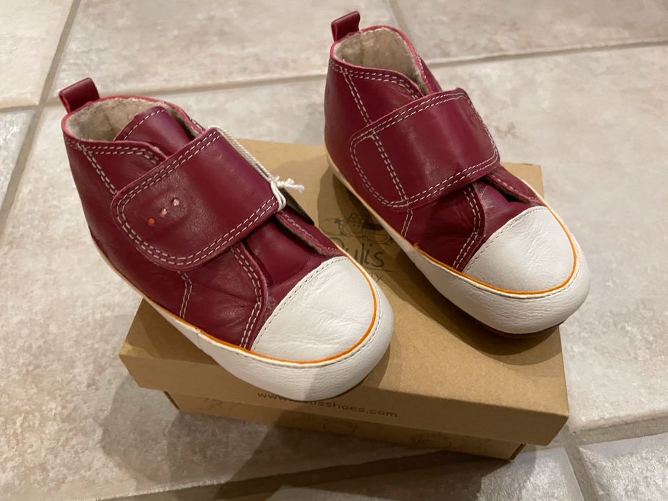 Neue gefütterte Mädchen Schuhe v. Dulis in Gr. 22 (NP 50 €) in Lich