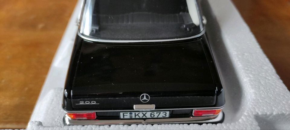 Mercedes Benz 1:18 in Damme