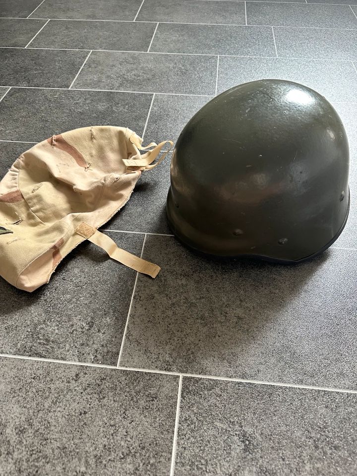 Fallschirmjäger Helm, Gefechtshelm Pasgt ähnlich, Militär Armee in Calberlah