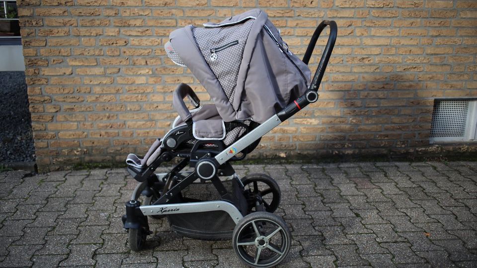 Kombi-Kinderwagen Hartan XPeria in Aachen