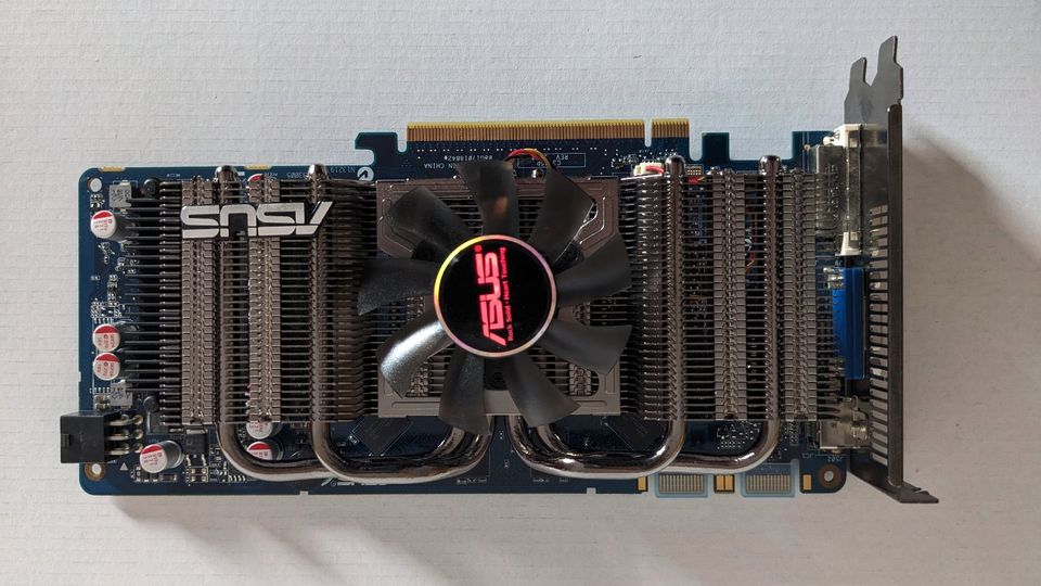 ASUS GeForce GTS 250 512MB ENGTS250 DK/DI/512MD3/A in Nünchritz