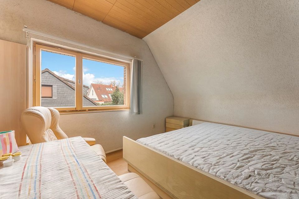 Einfamilienhaus mit Charme und großem Grundstück in Köln