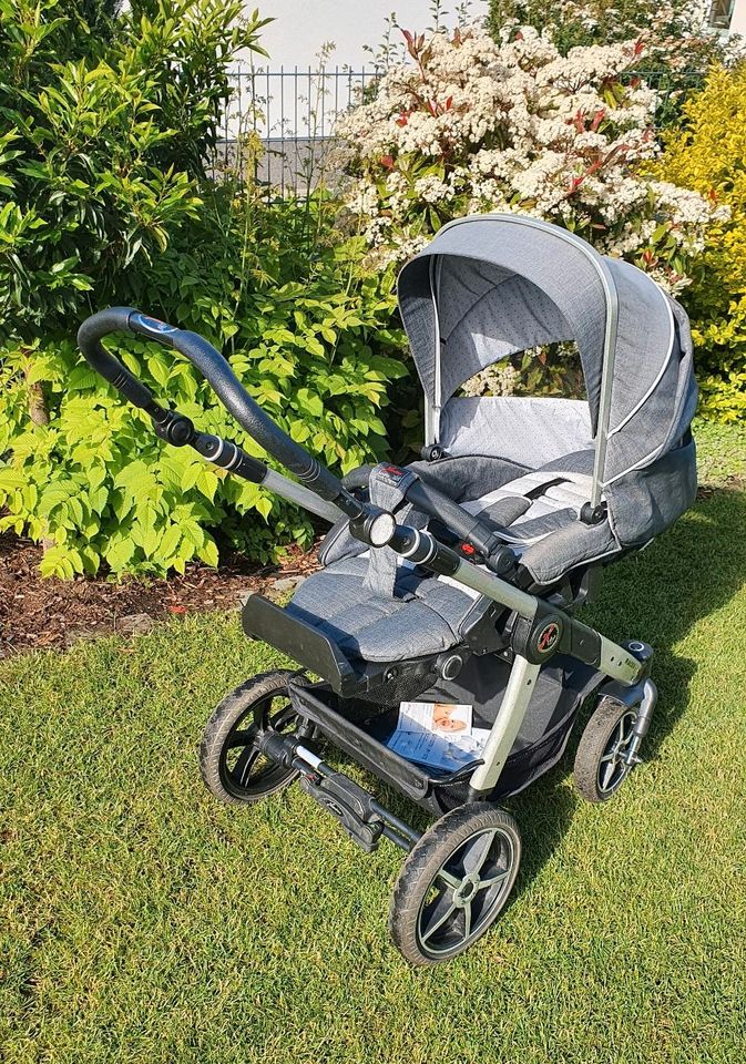 Kinderwagen Hartan Racer GTS inkl. Softtragetasche in Schwerin