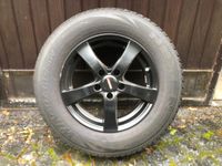 Winterreifen  215/70R16 auf Dezent- Alufelge Nordrhein-Westfalen - Krefeld Vorschau