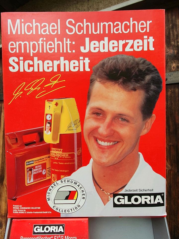 Michael Schumacher Pappaufsteller  Rennsportlöscher Feuerlöscher in Werdau