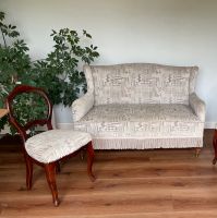 Zauberhaftes kleines 2er Sofa mit 3 Stühlen Kiel - Pries-Friedrichsort Vorschau