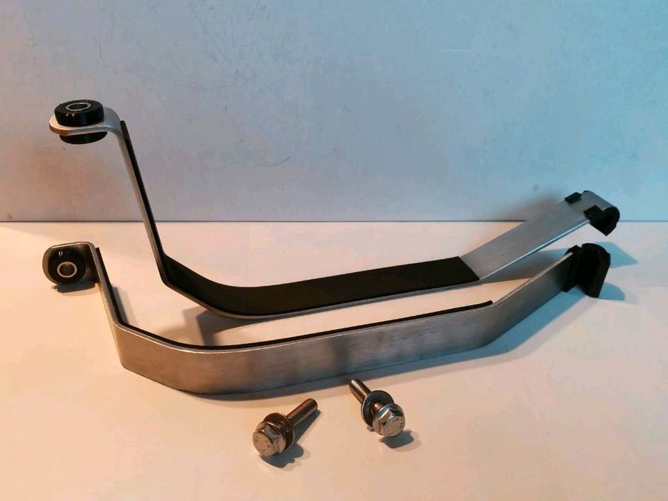 Bmw E36 Compact Spannband Tankband Satz in Oberviechtach