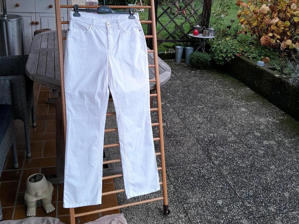 Leichte Damenjeans MAC Gr. 40 Bootleg Melanie Fleur Baumw. in Müschenbach