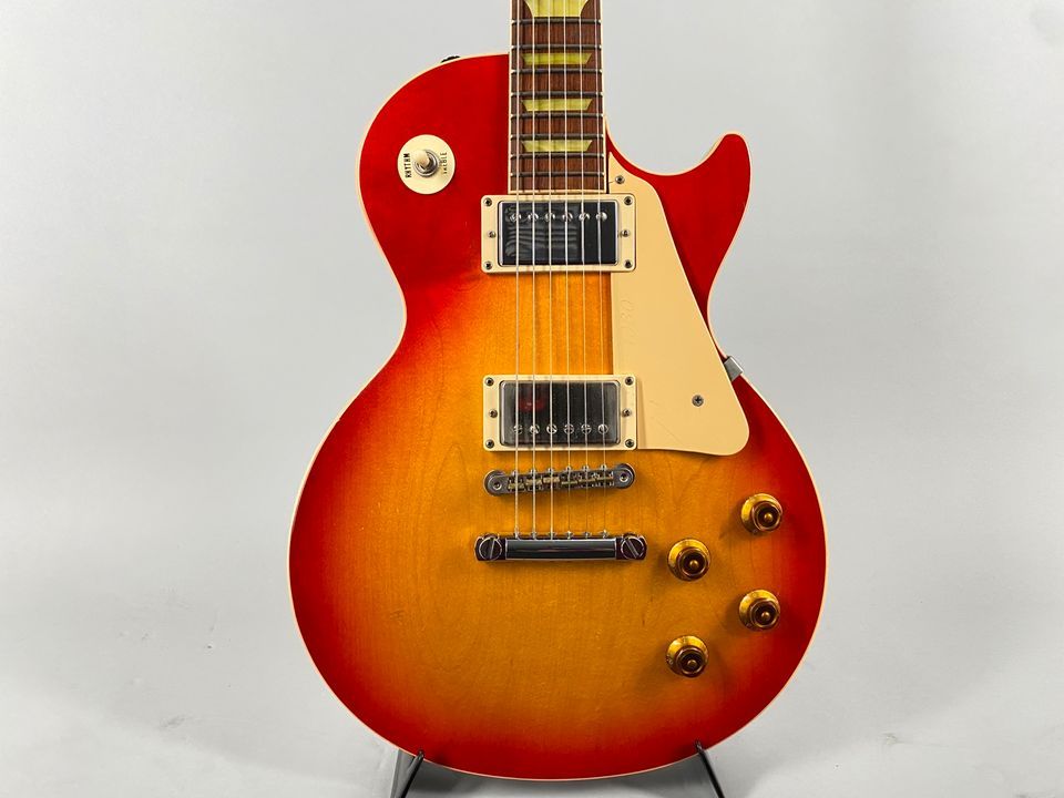 2000 Gibson Les Paul 1960s Classic sunburst browncase in Herne