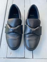 Bench Halbschuhe / Slipper mit Schleife Nordrhein-Westfalen - Wegberg Vorschau