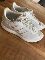 Adidas Größe 7,5 weiß Nordrhein-Westfalen - Burbach Vorschau