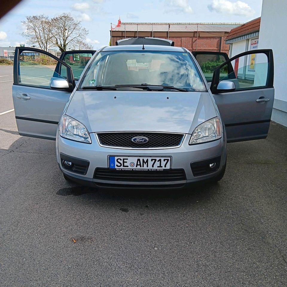 Ford Focus TÜV NEU Reifen NEU in Henstedt-Ulzburg