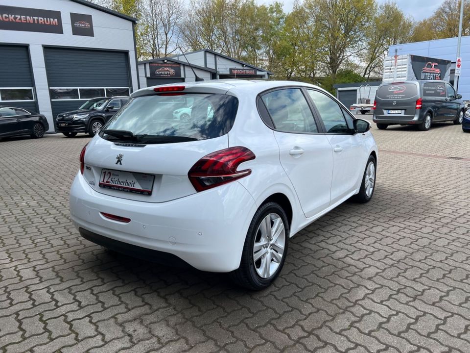 Peugeot 208 Signature*5 trg*PANO*SHZ*PDC*TEMP.*APPLE CAR in Rotenburg (Wümme)