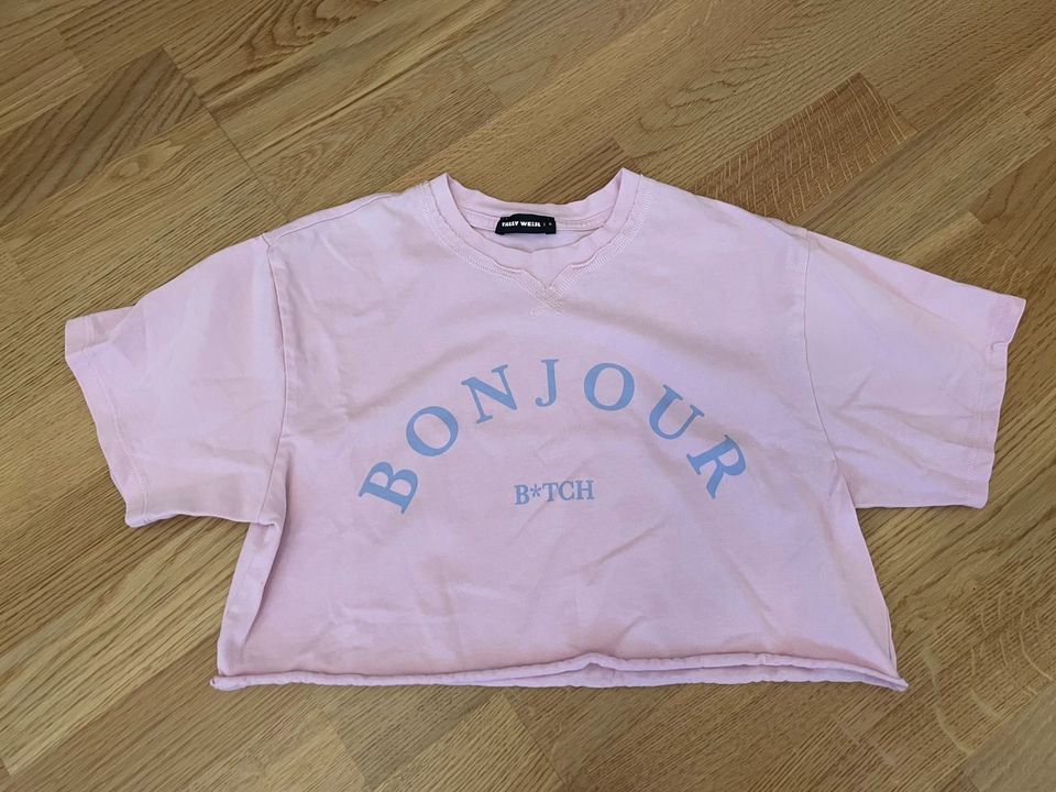 Schönes kurzes rosa T-Shirt von Tally Weijl Bonjour B*tch in Ellwangen (Jagst)