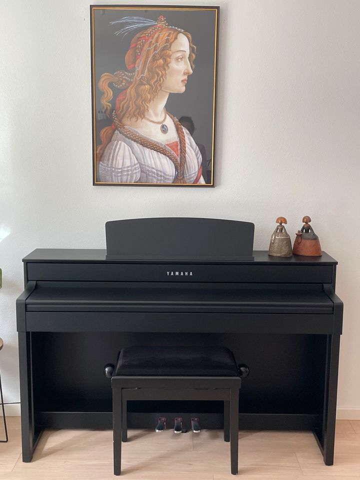 Verkaufe E-Piano von Yamaha, Modell CLP-545 B. in München