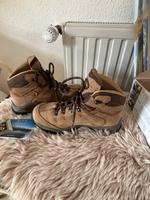 Meindl Wanderschuhe 38,5 neuwertig Aachen - Aachen-Richterich Vorschau