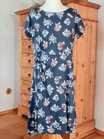 TAIFUN KURZARM KLEID HÄNGERCHEN BLUMEN GRAU BLAU WEISS 46/48 NEU! Hessen - Felsberg Vorschau