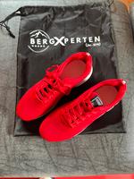 Sneaker, rot Niedersachsen - Schortens Vorschau