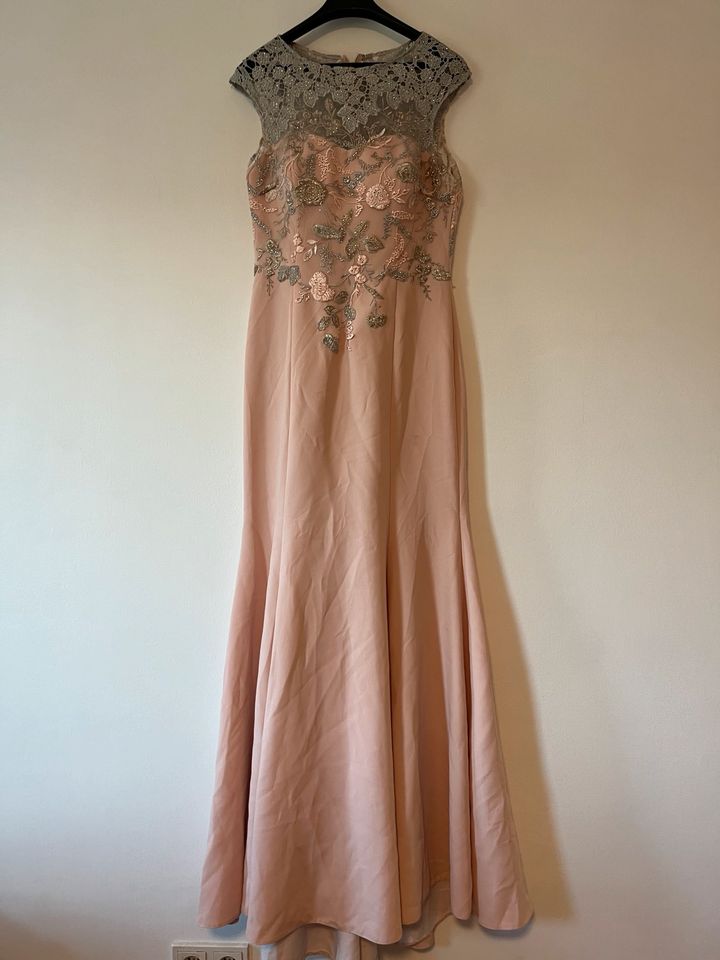 Hochzeits/-Abendkleid Rosa in München